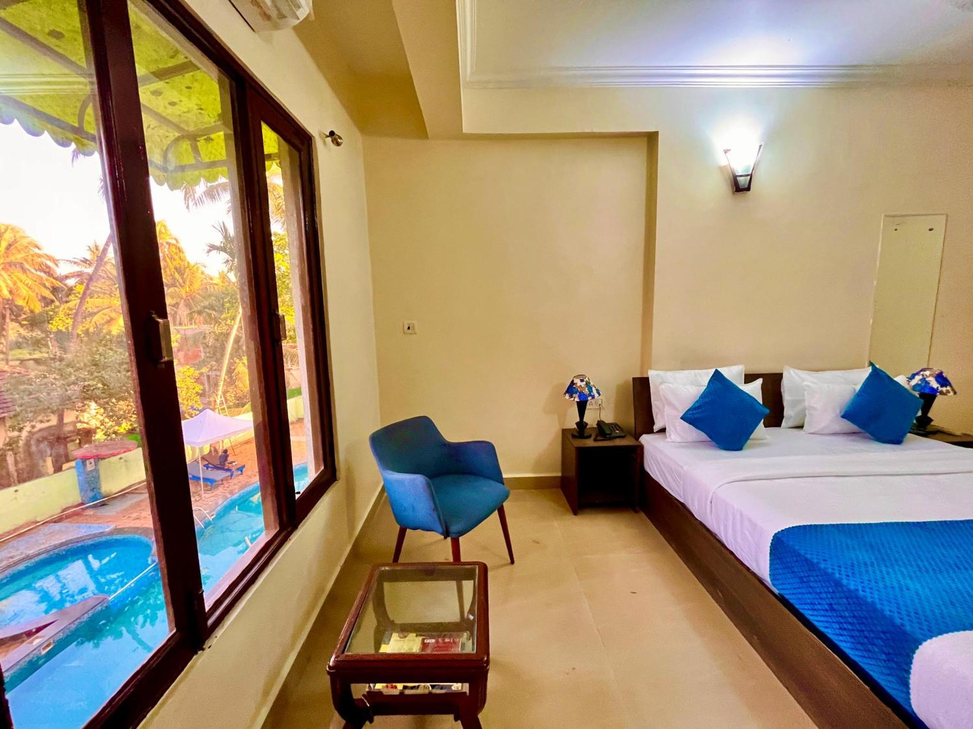 Summer Beach Resort, Goa - #Near Baga Beach #Swimming Pool #Garden #Bar #Lift #Premium Rooms #Property Of The Year #70565-84665 Calangute Esterno foto