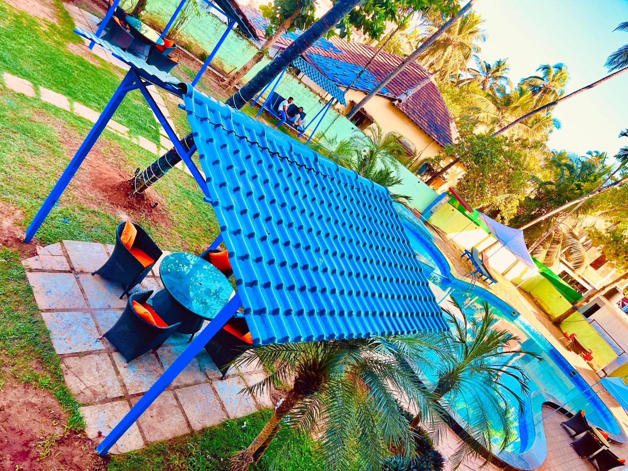 Summer Beach Resort, Goa - #Near Baga Beach #Swimming Pool #Garden #Bar #Lift #Premium Rooms #Property Of The Year #70565-84665 Calangute Esterno foto