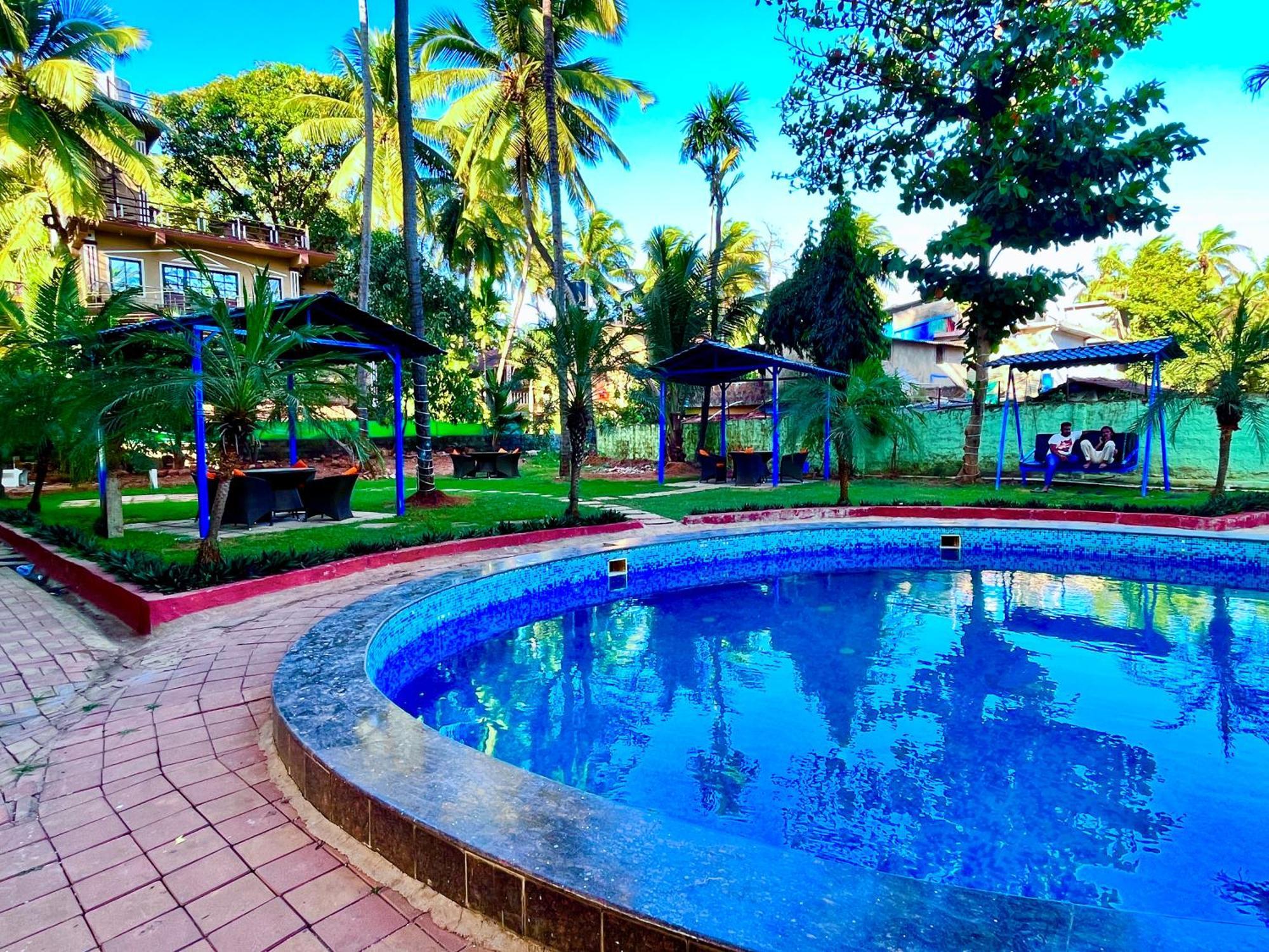 Summer Beach Resort, Goa - #Near Baga Beach #Swimming Pool #Garden #Bar #Lift #Premium Rooms #Property Of The Year #70565-84665 Calangute Esterno foto