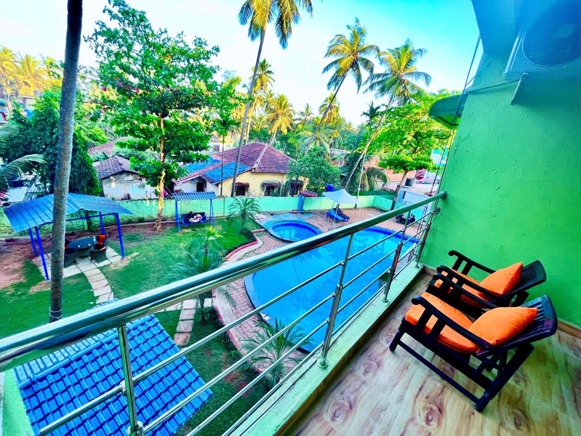 Summer Beach Resort, Goa - #Near Baga Beach #Swimming Pool #Garden #Bar #Lift #Premium Rooms #Property Of The Year #70565-84665 Calangute Esterno foto