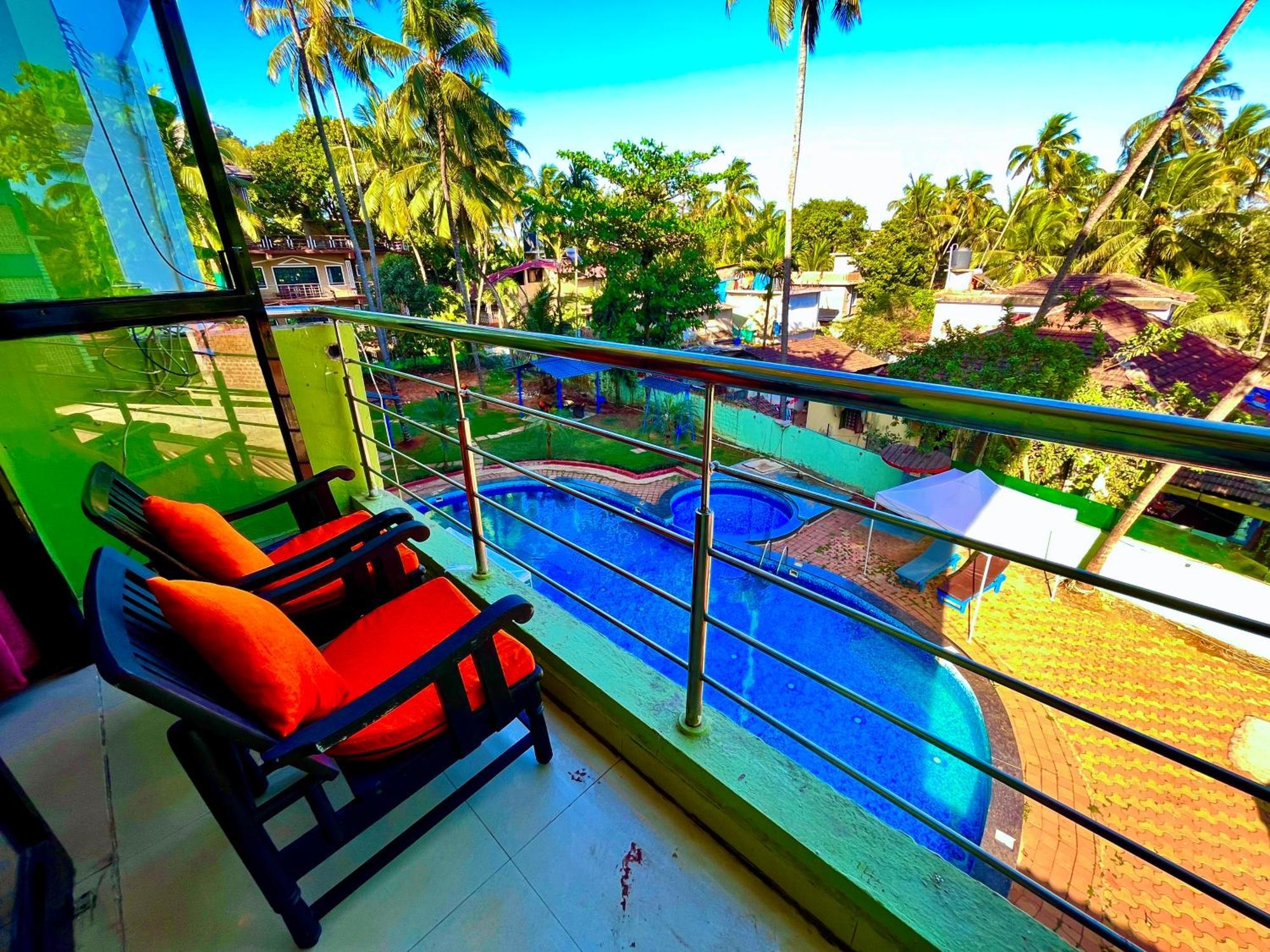 Summer Beach Resort, Goa - #Near Baga Beach #Swimming Pool #Garden #Bar #Lift #Premium Rooms #Property Of The Year #70565-84665 Calangute Esterno foto