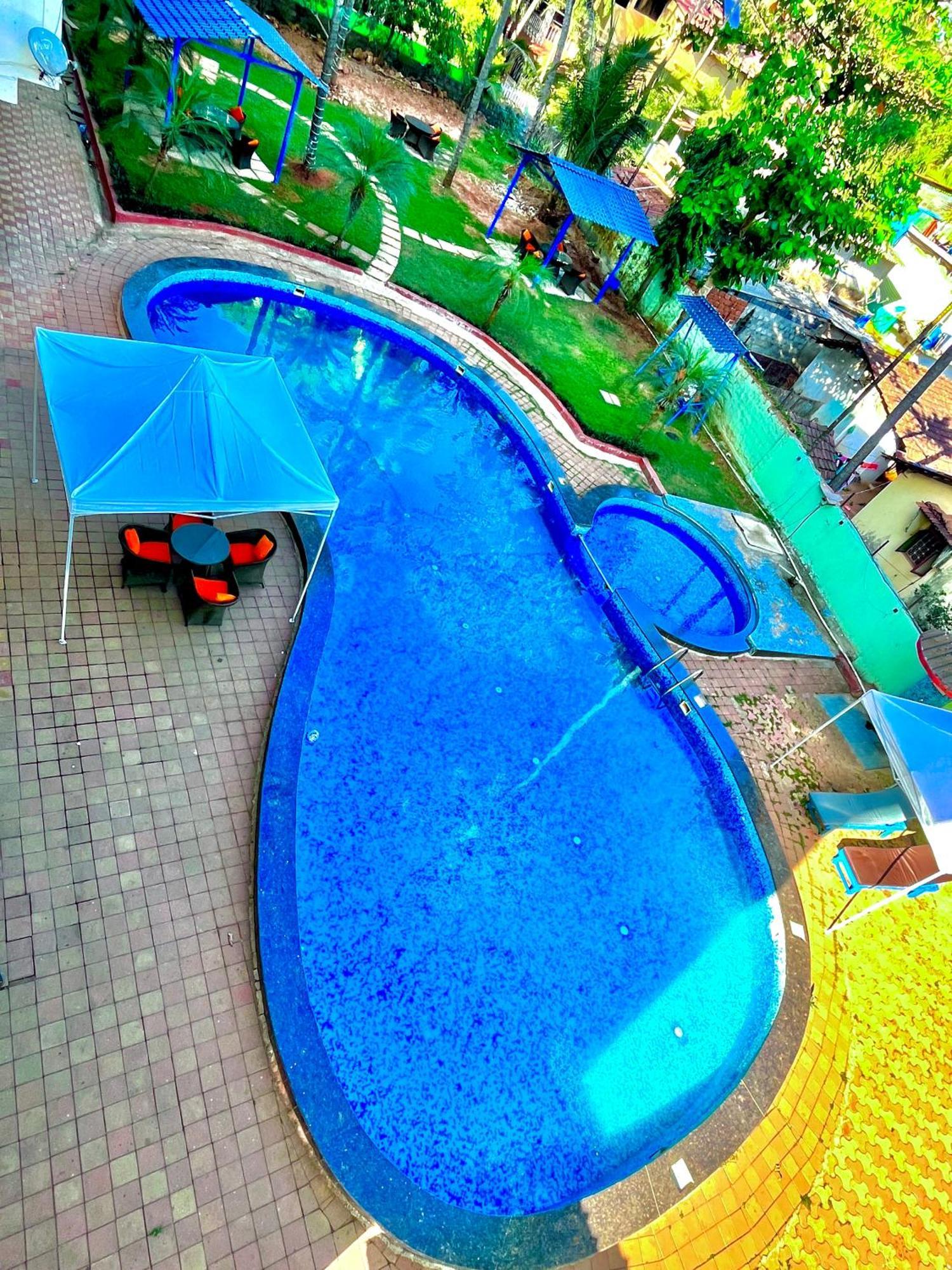 Summer Beach Resort, Goa - #Near Baga Beach #Swimming Pool #Garden #Bar #Lift #Premium Rooms #Property Of The Year #70565-84665 Calangute Esterno foto