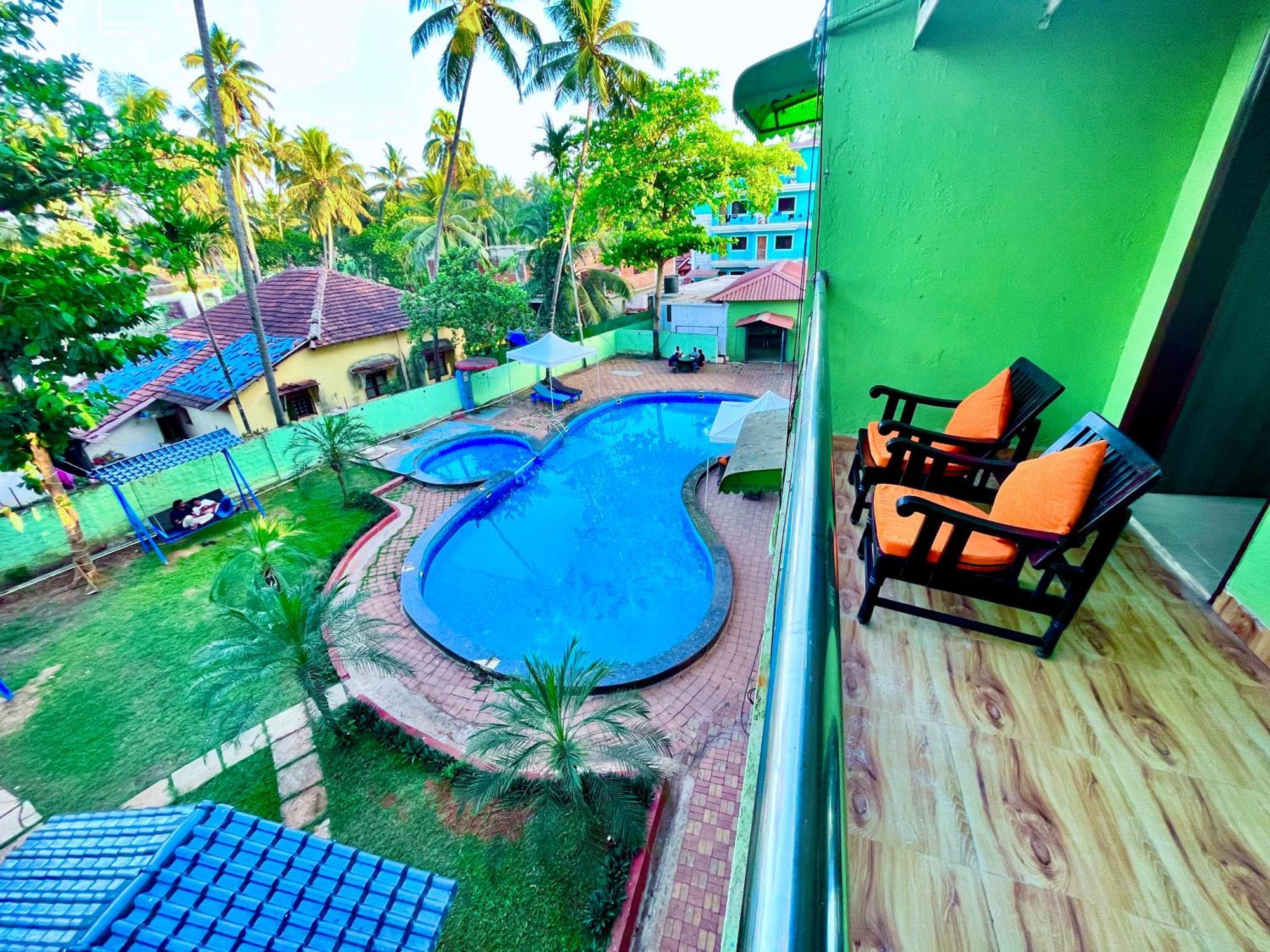 Summer Beach Resort, Goa - #Near Baga Beach #Swimming Pool #Garden #Bar #Lift #Premium Rooms #Property Of The Year #70565-84665 Calangute Esterno foto