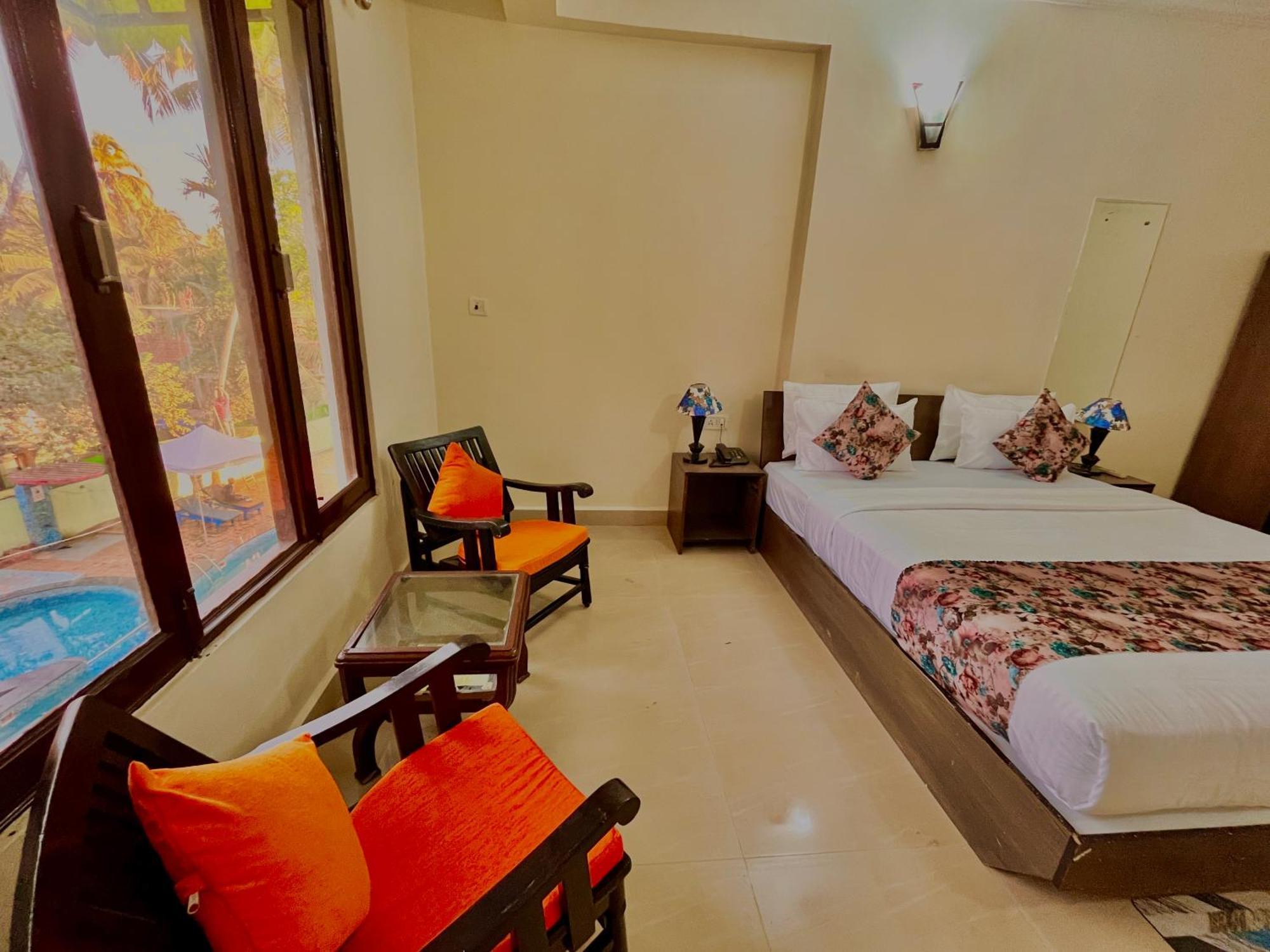 Summer Beach Resort, Goa - #Near Baga Beach #Swimming Pool #Garden #Bar #Lift #Premium Rooms #Property Of The Year #70565-84665 Calangute Esterno foto